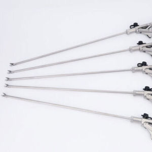 Juego de Instrumentos Médicos de Alta Calidad, Pinzas Quirúrgicas Portaagujas Tipo J&J Laparoscópicas Manuales de Acero Inoxidable Alemán, con Certificación CE - Product Image 4