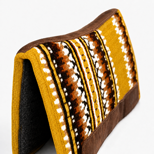 Selle de cheval classique Western Manaal Enterprises, motif géométrique, garniture en cuir marron, doublure en laine, équitation - Product Image 5