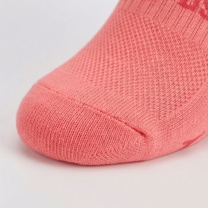 Calcetines de Hombre GR+GODS, Tejido Coral Sólido, Transpirables, para Uso Diario, Estilo Regular, Verano, Algodón y Elastano - Product Image 6