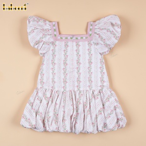 DR4523 – Robe à bulles à rayures roses et motifs floraux - Product Image 6