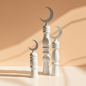 Juego de soportes artesanales de luna creciente blanca. Decoración Premium para el Hogar con Acabado Artesanal de Alta Calidad para Decoración de Ramadán y Eid - Product Image 1
