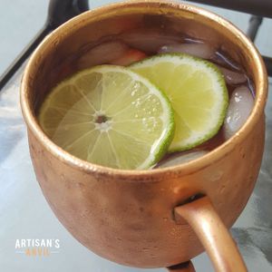 Juego de tazas de cobre para bebidas, tazas con efecto cascada oculto, reutilizables, premium, para servir cócteles, duraderas, de colección. - Product Image 1