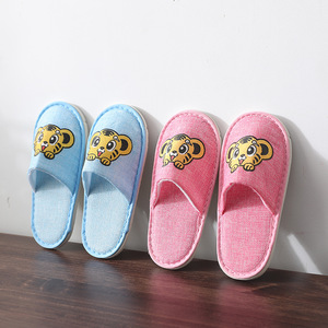 Pantuflas de Hotel de Lujo en Velour, Pantuflas de <span class=keywords><strong>Spa</strong></span> de Punta Cerrada de Primera Calidad para Resorts de Cinco Estrellas, Suaves y Cómodas - Product Image 3