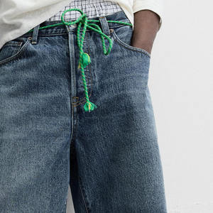 กางเกงยีนส์เดนิมทรงตรงแบบสวมใส่สบาย ระบายอากาศได้ดี สำหรับผู้ชาย รุ่น Regular Fit ยืดหยุ่นได้ เหมาะสำหรับใส่ลำลอง - Product Image 2