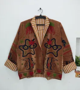 Chaqueta bordada de terciopelo marrón hecha a mano para mujer, estilo bohemio chic vintage, abrigo cálido de invierno con cremallera frontal. - Product Image 2