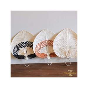 Éventail en bambou tissé à la main de qualité supérieure, outil de refroidissement naturel manuel, portable pour l'extérieur et la maison, artisanat vietnamien - Product Image 3