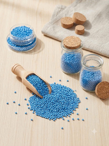 Granulés colorants bleus de qualité alimentaire pour films et extrusions, moulage de jouets et applications d'emballage - Product Image 4
