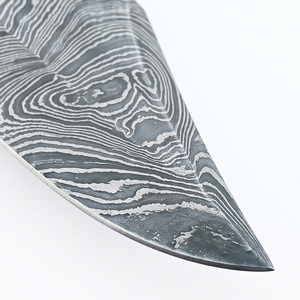 Hoja en bruto de acero de Damasco hecha a mano para proyectos de bricolaje personalizados, ensamblaje de mangos y uso en taller - Product Image 3