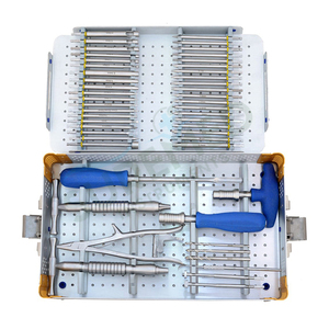 Kit d'extraction de vis cassées manuel SureMed Instruments, instruments de chirurgie orthopédique en acier inoxydable - Product Image 1