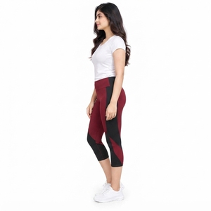 Women <b>Capri</b> <b>Legging</b> Made With Soft Stretch Fabric Lightweight Design High Waist Construction Breathable Structure Comfortable - Product Image 4