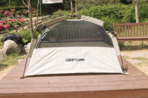 CAMPTOWN Tienda de campaña Oxford para mascotas - Refugio ligero e impermeable para perros de cuatro estaciones, casa portátil para mascotas de varios tamaños, malla beige para camping - Product Image 2