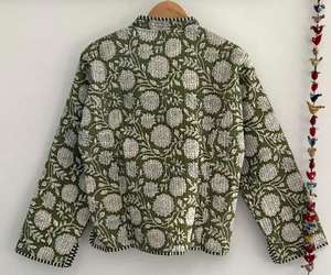 Hermosa Chaqueta Bomber Corta Acolchada Reversible Hecha a Mano en Color Verde Oliva, 100% Algodón, Ligera, Clásica, Artesanal, para Mujer - Product Image 6