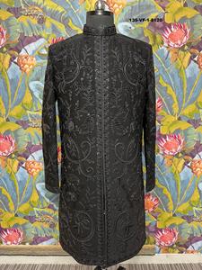 Traje Indo-Occidental de Lujo para Hombre, Modelo Onyx Forest Deer Vine, en Tela TR Lachko con Bordado de Cuentas en Negro Azabache y Resham Multicolor - Product Image 5