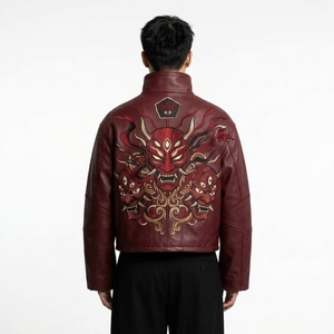 Chaqueta de cuero para hombre con bordado de máscara Oni rojo oscuro, cuello alto, estilo motero, resistente, casual, para uso urbano - Product Image 2