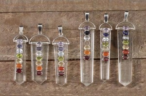 Colgante de Cristal de Cuarzo Transparente con los Siete Chakras, Piedra Preciosa Natural, Decoración para el Hogar, Regalo, Artesanía, Venta al Por Mayor - Product Image 1