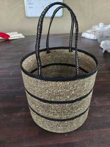 Cesta de yute natural tejida a mano con asas, bolsa de almacenamiento ecológica, organizador, cesta para decoración del hogar y uso en lavandería. - Product Image 6