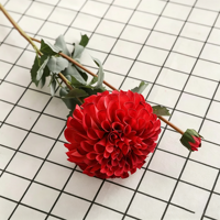 Vente directe d'usine, fleurs artificielles de dahlia à 2 têtes, fleurs de dahlia en soie pour les centres de table et les arrangements floraux