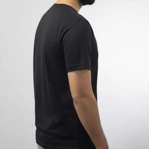 T-shirts personnalisés 100% coton pour hommes, coupe ample, impression numérique, logo personnalisé, fabricant OEM ODM, streetwear pour hommes - Product Image 4