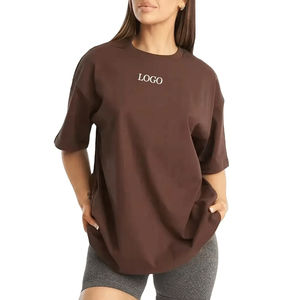 Nueva camiseta holgada de corte largo con dobladillo curvo, de algodón/fibra de bambú, transpirable y de secado rápido para mujer, en oferta. - Product Image 1