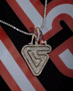 Chaîne cubaine pour homme en argent sterling 925 avec pendentif en moissanite VVS1, fait main, accessoire unique pour homme - Product Image 1