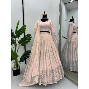 Lehenga Choli Reversible Moderno, Tela Foxtrot Gorgette con Hilo y Lentejuelas de 9mm, Tela Elegante de Seda Sintética para Diwali/Bodas - Product Image 1