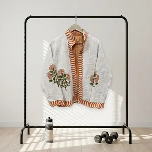 Veste florale pour femme à col rabattu, épaules tombantes, manches longues, imprimé floral blanc, collection printemps, lot en gros à vendre - Product Image 3