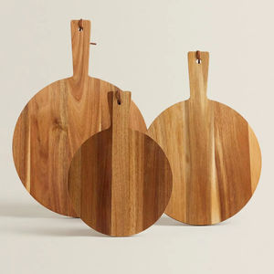 Planche à découper en bois durable pour une cuisine éco-responsable, favorisant les matériaux naturels - Product Image 1