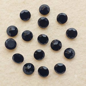 Onyx noir naturel facetté, forme ronde, dos plat, pierre précieuse en vrac pour la création de bijoux - Product Image 2