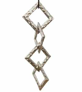 Escultura Metálica Única para Coleccionistas de Arte y Diseñadores de Interiores que Buscan una Pieza Impresionante con Impacto Creativo - Product Image 1