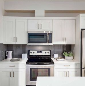 Gabinetes de Cocina Modernos Blancos Estilo Shaker, Fabricación Directa de Fábrica, Garantía de 3 Años, Diseño Modular de Lujo y Ecológico, Personalizables OEM/ODM - Product Image 3