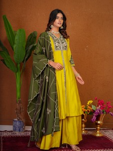 Elegante Conjunto Étnico Anarkali Kurti con Bordado y Pantalones Palazzo Acampanados - Product Image 3