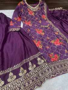 Abaya Dubai Grande Taille Élégante en Soie Brillante, Robe Modeste d'Hiver, Ensemble Salwar Kameez Turc Musulman 3 Pièces Imprimé, En Stock 75297 - Product Image 5