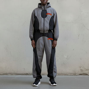 ชุดวอร์มแฟชั่นสตรีทแวร์โลโก้สั่งทำได้ 2 สี ซิปกันน้ำ คุณภาพสูง ไซส์ใหญ่ ทรงหลวม สำหรับผู้ชาย ขายส่ง - Product Image 1