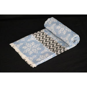 Bufanda Chal Jacquard de Algodón de Longitud Media para Mujer, Estilo Izzu International, Diseño Floral de Alta Calidad, Duradera, Superventas - Product Image 4