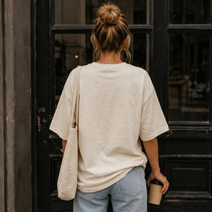 Camiseta de Mujer Casual Oversize con Cuello Redondo, Hombros Caídos, Manga Media, Transpirable, Tejida, con Estampado por Transferencia Térmica, 100% Algodón, 180g - Product Image 5