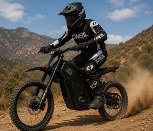 Compra X3 Black Edition con Ropa de Motociclismo y Automovilismo - Product Image 5
