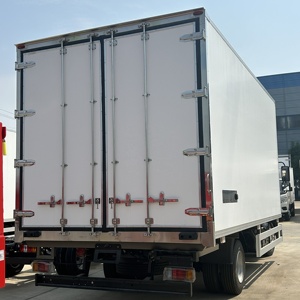 Export heiß Isuzu Kühlwagen 4*2 6,8 Meter <span class=keywords><strong>Euto</strong></span> 4 Diesel manuell kalt kühl Fahrzeug Motor - Product Image 5
