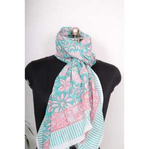 ผ้าซิ่นพิมพ์ลายด้วยมือสำหรับผู้หญิง ผ้าฝ้ายน้ำหนักเบา ผ้าคลุมชายหาดสำหรับฤดูร้อน ผ้าพันคอ ผ้าคลุมชุดว่ายน้ำ ผ้าปาเรโอ ของขวัญสำหรับผู้หญิง - Product Image 4