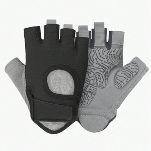 Gants de gymnastique à demi-doigts unisexes en cuir avec logo personnalisé pour le fitness, le sport et l'haltérophilie. - Product Image 1