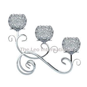 Décorations de centre de table de mariage élégantes et modernes en cristal et métal, avec taille personnalisée pour candélabre à cinq compartiments - Product Image 6