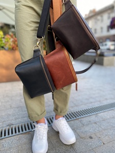 Premium Genuine Leather Fringe Handbag for Women – Vintage Boho Style Shoulder <b>Bag</b> with Tassels & <b>Studded</b> Detail - Product Image 4