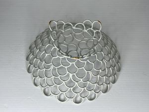 Corbeille à fruits décorative sur pied en fil de fer, design spectaculaire, écologique et moderne, pour table - Product Image 2