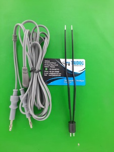 Pinzas bipolares de bayoneta anguladas hacia arriba de acero inoxidable + cable bipolar universal, instrumento quirúrgico CE, instrumentos quirúrgicos básicos - Product Image 3