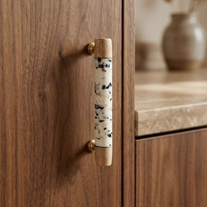 Poignée de meuble cylindrique moderne en bois avec motif terrazzo pour mobilier de maison et de bureau - Product Image 5