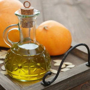 Organic Private Label Cold Pressed Pumpkin Seed <b>Oil</b> - Product Image 6