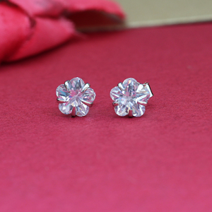 Hermosos Pendientes de Aro Hechos a Mano en Plata de Ley 925 con Baño de Oro Rosa, Diseño Único, Elegancia Brillante para Fiestas de Mujeres - Product Image 3