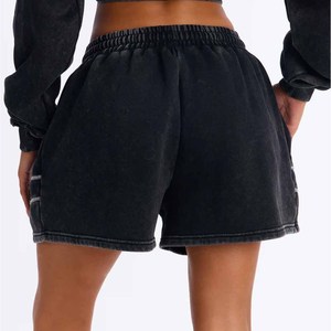 Shorts taille haute délavés style vintage pour femme, coupe décontractée et ample, design respirant avec broderies - Product Image 2