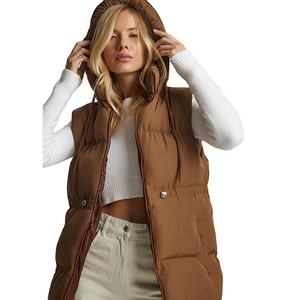 เสื้อฮู้ดดี้แบบมีเชือกผูก ดีไซน์เรียบง่าย มีกระเป๋าสองข้าง สำหรับฤดูหนาว ปี 2026 ผลิตตามสั่ง ขายส่ง เสื้อแจ็คเก็ตแขนกุดสำหรับผู้หญิง - Product Image 2