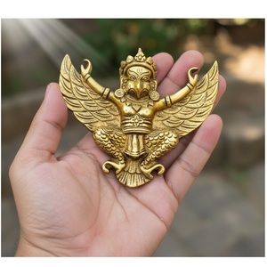 ของตกแต่งบ้านรูปปั้นพระพุทธรูปทองคำแบบแขวนผนัง สำหรับเทศกาลดีวาลีและงานแต่งงาน ดีไซน์แบบดั้งเดิม ใช้ได้ทั้งภายในและภายนอกอาคาร - Product Image 3