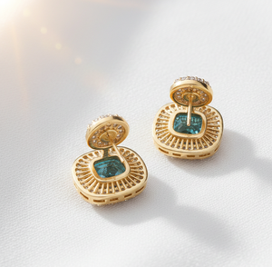 Boucles d'oreilles tendance en topaze bleue hydro-cushion avec CZ |   Argent 925 plaqué or 18 carats |   Boucles d'oreilles pendantes de 4 pouces |   Cadeau pour elle - Product Image 4